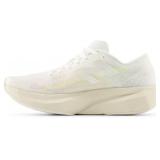 New Balance Womens 9 FuelCell Rebel V4 Shoe