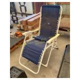 Reclining yard chair