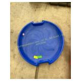 3 ct. Plastic sled