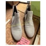 Vince Camuto Ankle Boots Size 7M