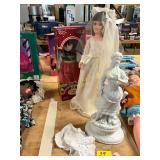 2ct Porcelain Dolls, Figurine