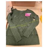 KF Size XS Green Sweater