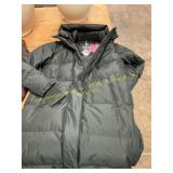 MPG Winter Coat Size Small