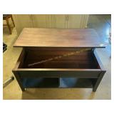 Adjustable coffee table