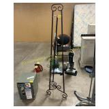 Metel easel