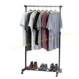 IRIS Adjustable Clothes Rack with wheels
