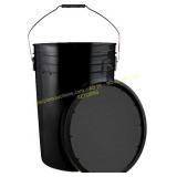 Champion Sports 6 Gal Bucket w/ Soft Seat Lid