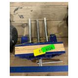 Table mount vise
