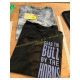 2ct XL Graphic T s, Gilleys + NASA