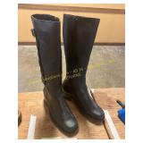 Liz Claiborne Size 6 Leather Knee High Boots
