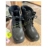 9.5 Fergie Genesis Faux Fur Lace Up Boots