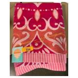 Costco 40x72in. Oversized Beach Towel, Pink Costco 40x72in. Oversized Beach Towel, Pink