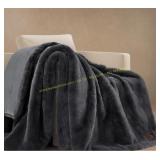 FRYE 60x70in. Luxe Faux Fur Throw, Gray FRYE 60x70in. Luxe Faux Fur Throw, Gray