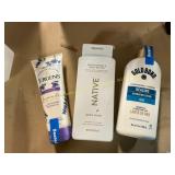 Lotion & Bodywash (leaking) Lotion & Bodywash (leaking)