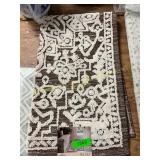 Mohawk 30 in x 45 in area rug