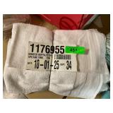 12 pk hospitality hand towels