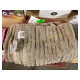 2 ct bath towels