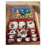 Vintage Little Hostess Tea Set
