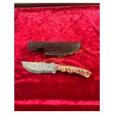 Damascus Knife With Sheath Damascus Knife With Sheath