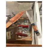 Utility/Hunting Knives