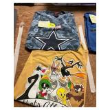 2ct Graphic T s M (Looney Tunes + Cowboys)