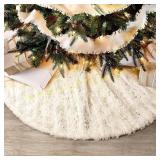 GMOEGEFT 48in. Faux Fur Christmas Tree Skirt