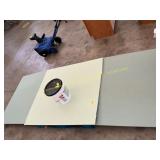 Joint compound, 9ft x 4ft and 4ft x 4ft drywall