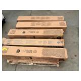 5 boxes 4 ft floresant light bulbs