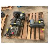 4 ct. vacuum pumps