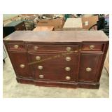 Buffet/chest of drawers