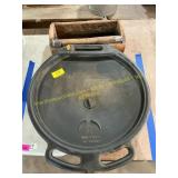 Oil pan, wooden tool box
