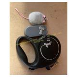 Boots&Barkley Retractable Leash & Mouse w Remote