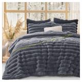 Frye 3pc faux fur comforter set Queen