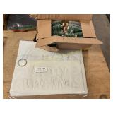 mini Xmas tress & large grinch stentcils