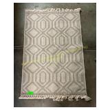 OFFTHELOOM 30x45in. Accent Rug