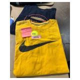 Size 2XL Graphic T s (Nike Swoosh+Hurley)