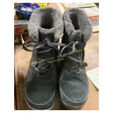 Columbia Minx Shorty IV Snow Boots Size 8