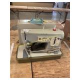 Singer Sewing Machine