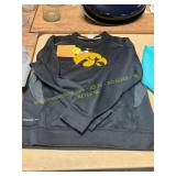 Nike Therma Fit Hawkeye Crewneck Size M
