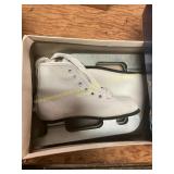 Girls Figure Skates Size 10