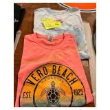 2ct Men s XL Graphic T s