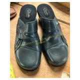 Women s Clarks Bendables 8.5 Slip On