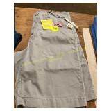 Size 38 NWT Charles + A Half Shorts