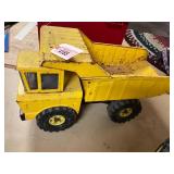 Metal Tonka Dump Truck