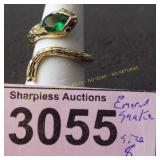Simulated emerald snake ring    Size  7 1/2
