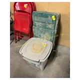 Hose reel, plastic tote