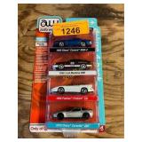 Auto World DELUXE 4-PACK