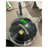 Farberware 12 in pan with lid