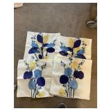 4ct Pillow Covers & Black & White Pillow Slip