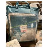 Hotel grand White Down Comforter Queen